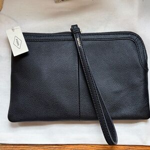 NWT Women's Sofia Black Leather Wristlet Pouch Clutch by Fossil -SRP $75
